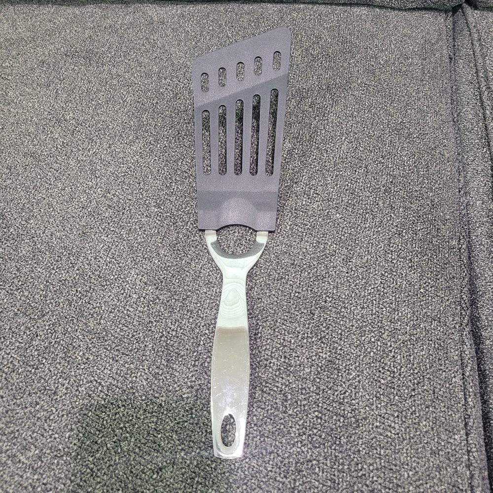 Oneida Stainless Steel & Nylon Turner Spatula Heat Resistant